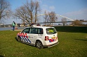 persoon te water brug merwede DDT 9-2-10 (19)